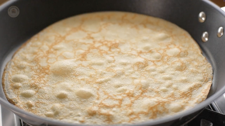 fresh and crispy crepes in a pan